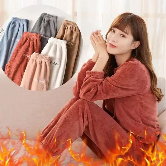 Outfit Look ThermaSoft Velvet Pajama Set