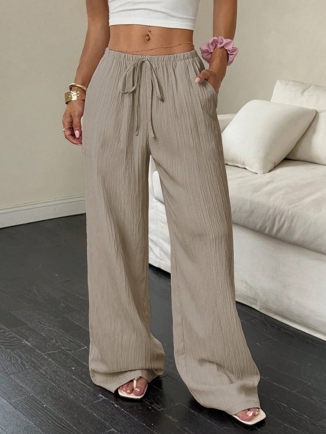 Outfit Look UrbanElite Straight-Leg Pants