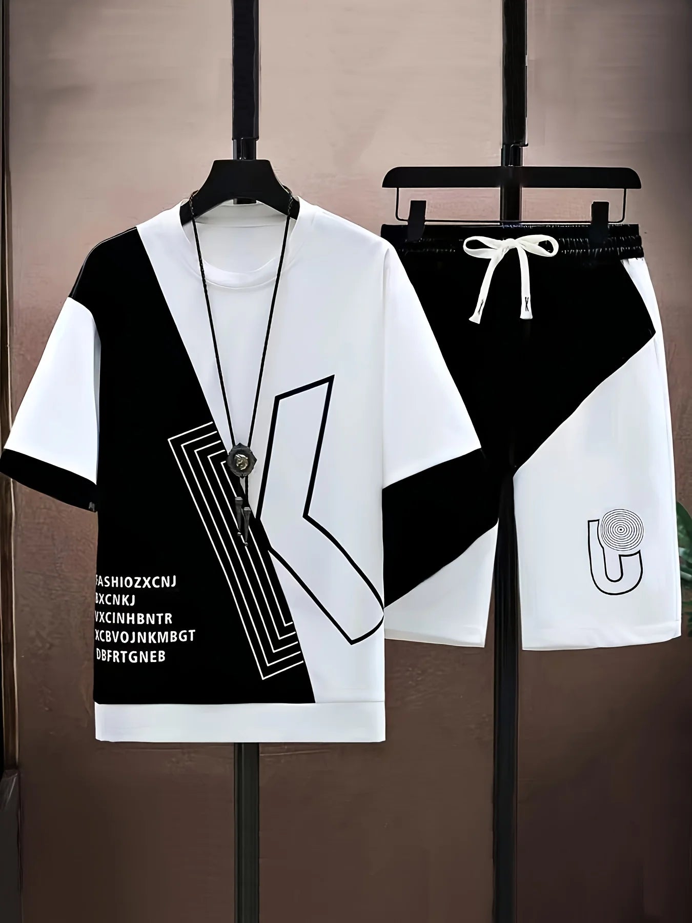 Outfit Look – Summer 3D Letter Set