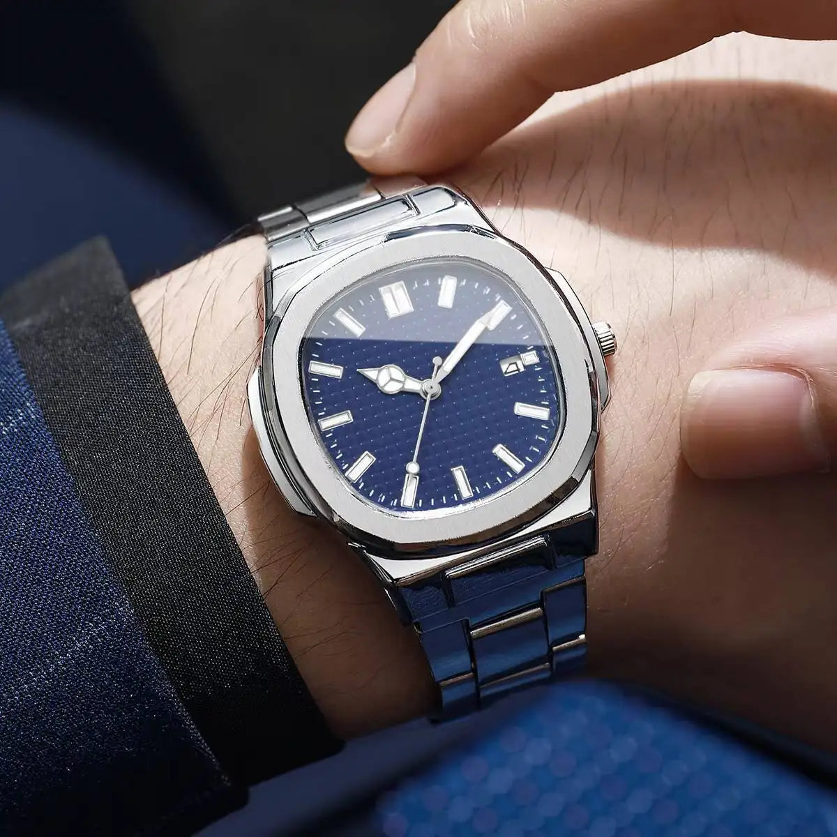 Outfit Look RoyalSquare Watch