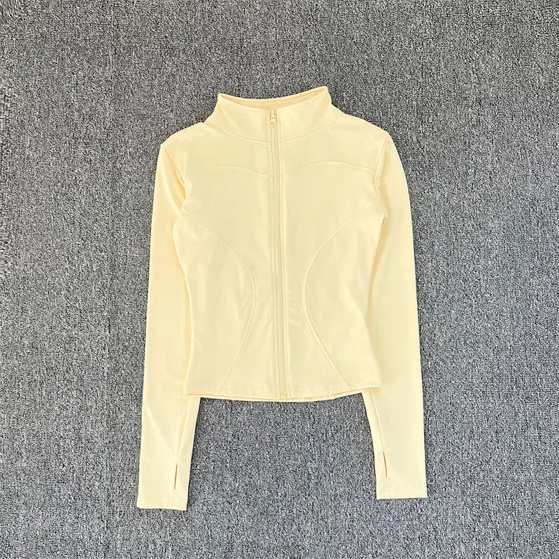 Outfit look- Women’s Slim Fit Gym & Yoga Jacket