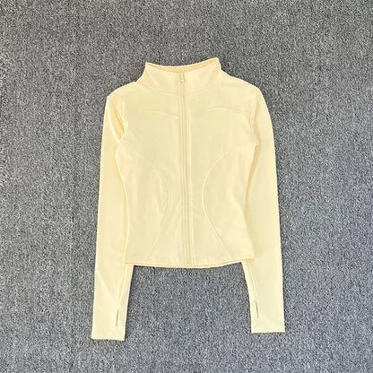 Outfit look- Women’s Slim Fit Gym & Yoga Jacket